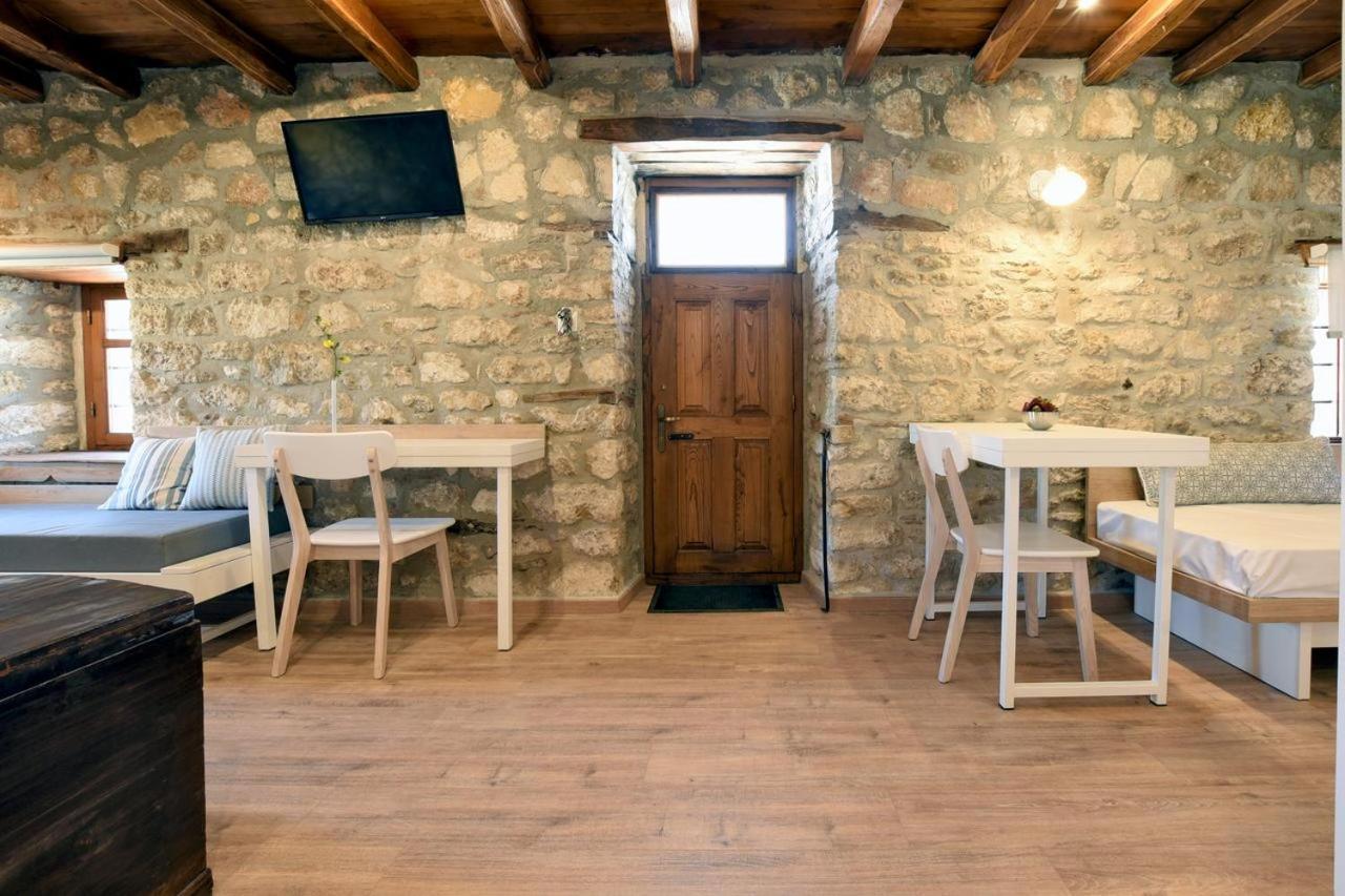 Aparthotel Casa La Bohema Afytos Exteriér fotografie
